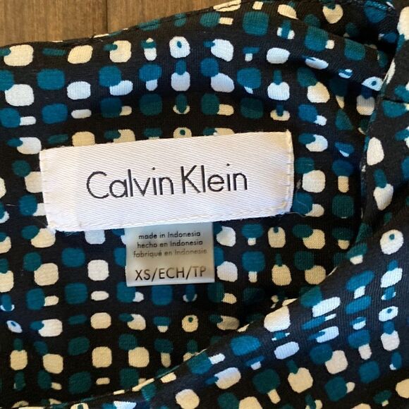 Calvin Klein sleeveless blouse, extra small, checkered, white, black turquoise - Picture 2 of 7